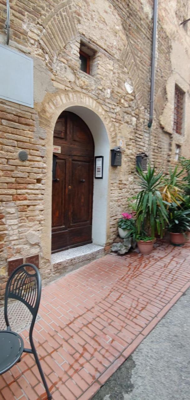 B&B Le Undici Lune San Gimignano Kültér fotó