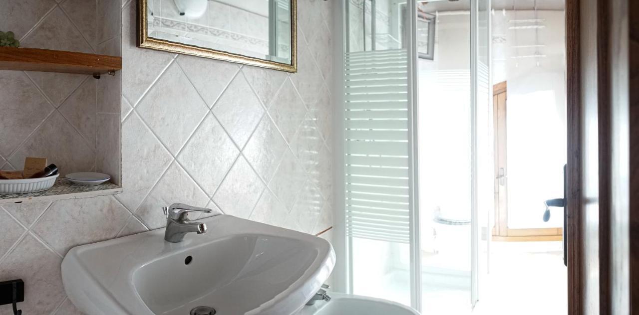 B&B Le Undici Lune San Gimignano Kültér fotó